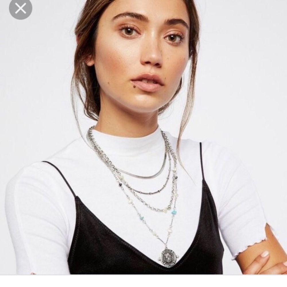 NWT free People Maritzah Medallion Necklace - Picture 2 of 6
